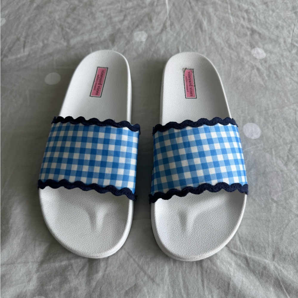 Vineyard Vine Slippers Blue Size 10